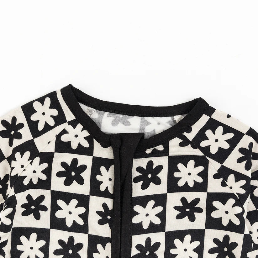 River & Ray Co. Bamboo Sleeper | Rylie's Daisy Checkered