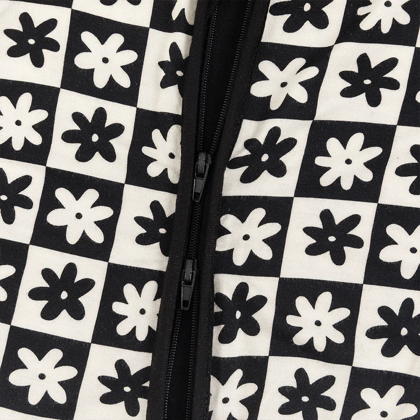 River & Ray Co. Bamboo Sleeper | Rylie's Daisy Checkered